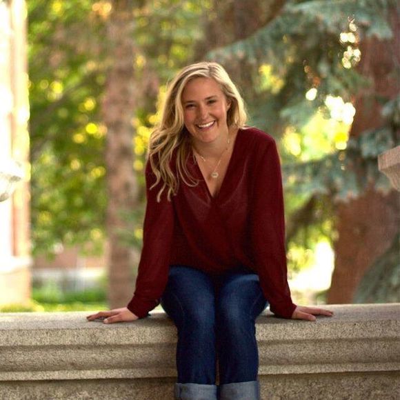 Meet your Posher, Ally - Picture 1 of 1